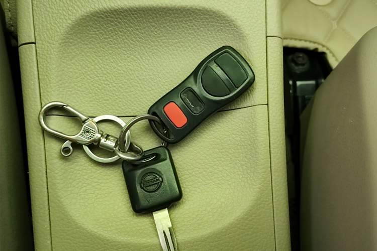 Used Nissan Sylphy 2016 Classic 1.6XE Automatic Comfort Edition Vehicle Key