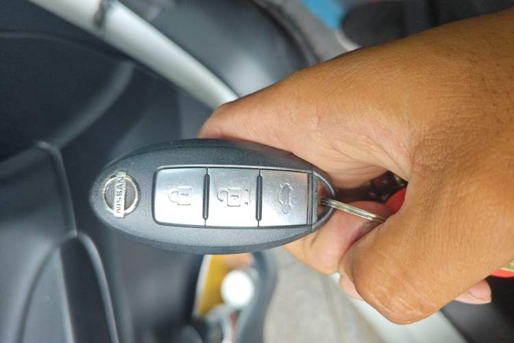 Used Nissan Sylphy 2016 1.6XV CVT Smart Enjoyment Version Vehicle Key