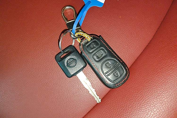 Used Nissan Sylphy 2016 Classic 1.6XE Manual Leading Edition Vehicle Key
