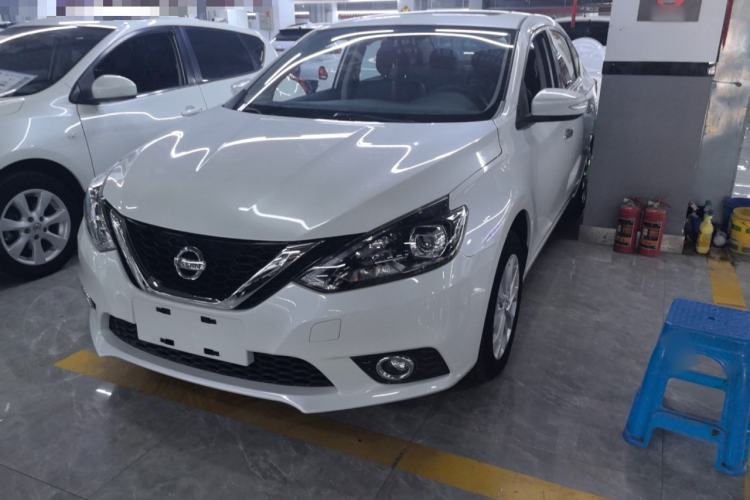 Used Nissan Sylphy 2016 1.6XV CVT Smart Enjoyment Version Guazi used car, China used car export, Used car for sale, Used cars, Cheapest cars for sale