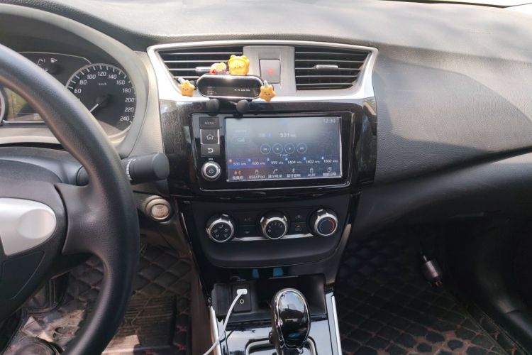 Used Nissan Sylphy 2016 1.6 XL CVT Deluxe Edition Audio And AC Panel