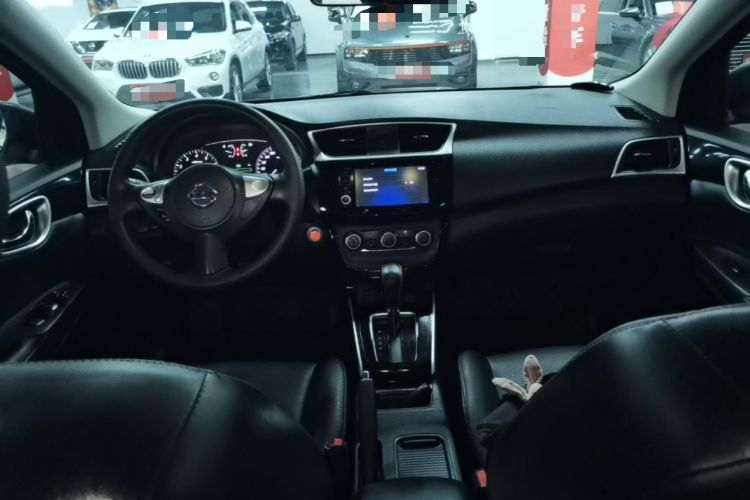 Used Nissan Sylphy 2016 1.6 XL CVT Deluxe Edition Center Console