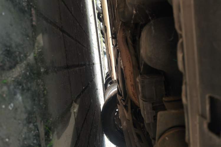 Used Nissan Sylphy 2016 Classic 1.6XE Manual Comfort Edition Chassis Rear Left