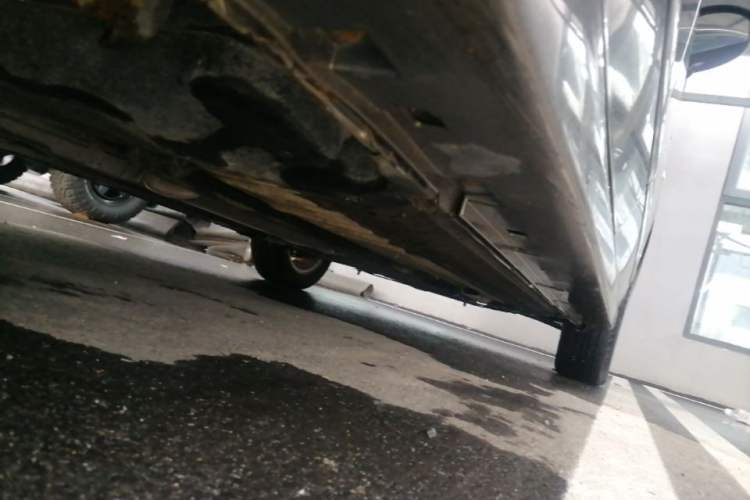 Used Nissan Sylphy 2016 Classic 1.6XE Manual Comfort Edition Chassis Rear Right