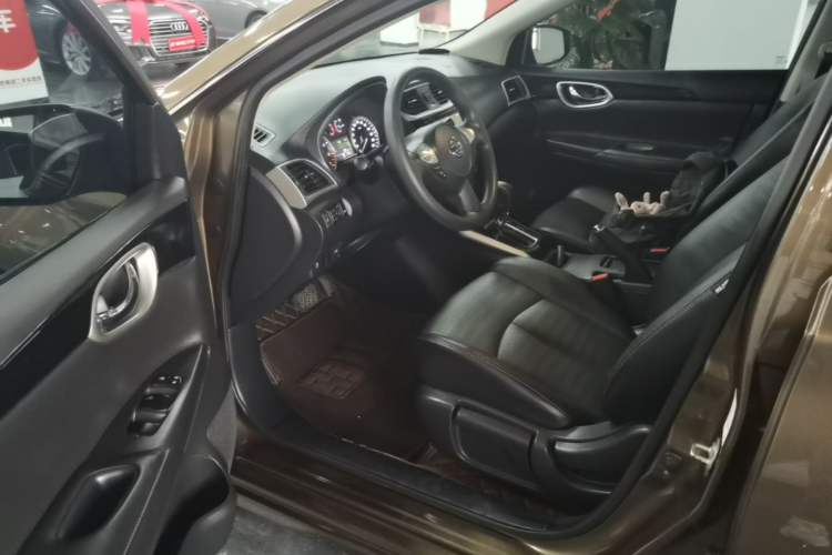 Used Nissan Sylphy 2016 1.6 XL CVT Deluxe Edition Driver Seat