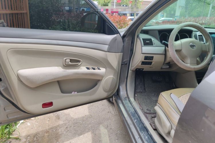 Used Nissan Sylphy 2016 Classic 1.6XE Automatic Leading Edition Driver Seat