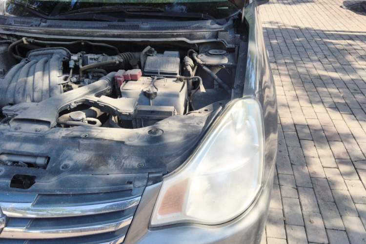 Used Nissan Sylphy 2016 Classic 1.6XE Manual Comfort Edition Engine Bay Left