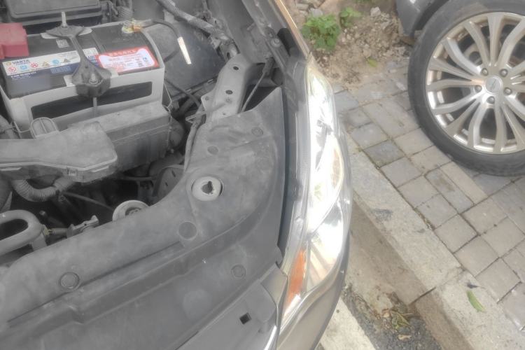 Used Nissan Sylphy 2016 Classic 1.6XE Automatic Comfort Edition Engine Bay Left