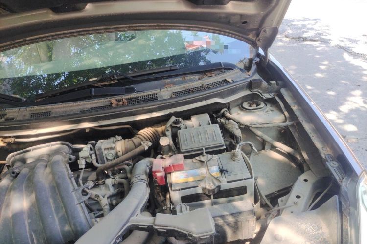 Used Nissan Sylphy 2016 Classic 1.6XE Manual Leading Edition Engine Bay Left
