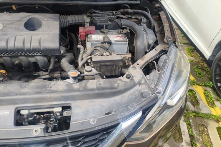 Used Nissan Sylphy 2016 1.6 XL CVT Deluxe Edition Engine Bay Left
