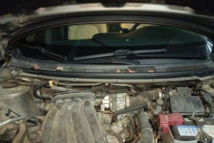 Used Nissan Sylphy 2016 Classic 1.6XE Manual Leading Edition Engine Bay