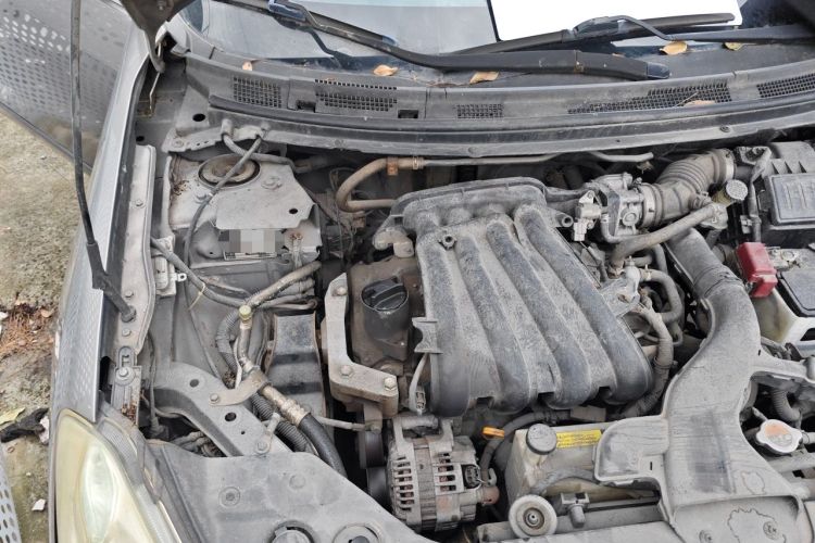 Used Nissan Sylphy 2016 Classic 1.6XE Manual Comfort Edition Engine Bay Right