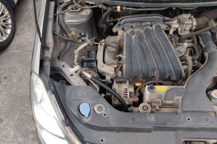 Used Nissan Sylphy 2016 Classic 1.6XE Manual Comfort Edition Engine Bay Right