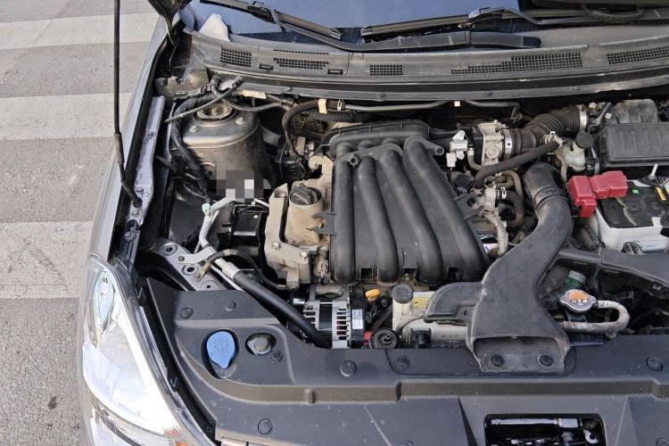 Used Nissan Sylphy 2016 Classic 1.6XE Manual Leading Edition Engine Bay Right