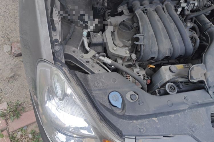Used Nissan Sylphy 2016 Classic 1.6XE Manual Comfort Edition Engine Bay Right