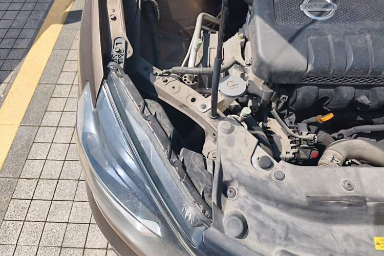 Used Nissan Sylphy 2016 1.6 XL CVT Luxury Edition Engine Bay Right