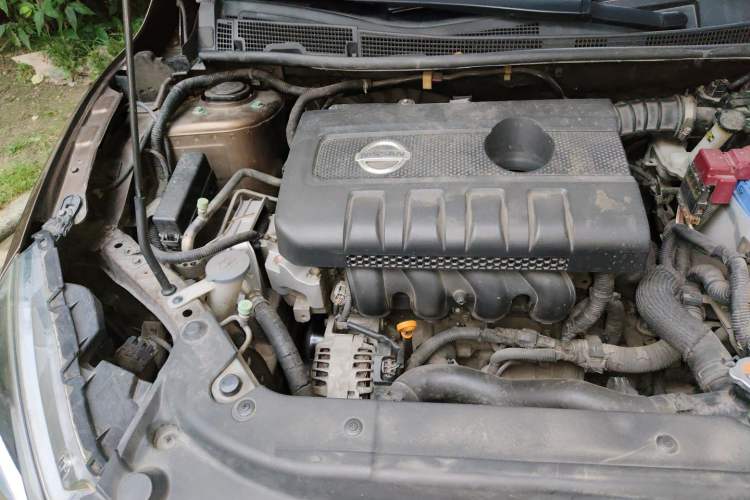 Used Nissan Sylphy 2016 1.6XV CVT Smart Enjoyment Version Engine Bay Right
