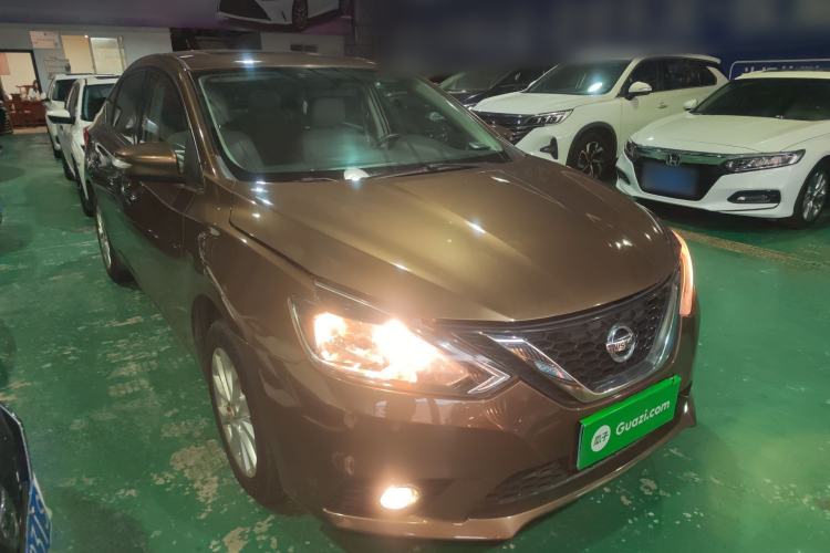 Used Nissan Sylphy 2016 1.6 XL CVT Deluxe Edition Front Right 45 Deg