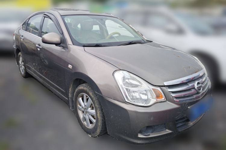 Used Nissan Sylphy 2016 Classic 1.6XE Manual Leading Edition Front Right 45 Deg
