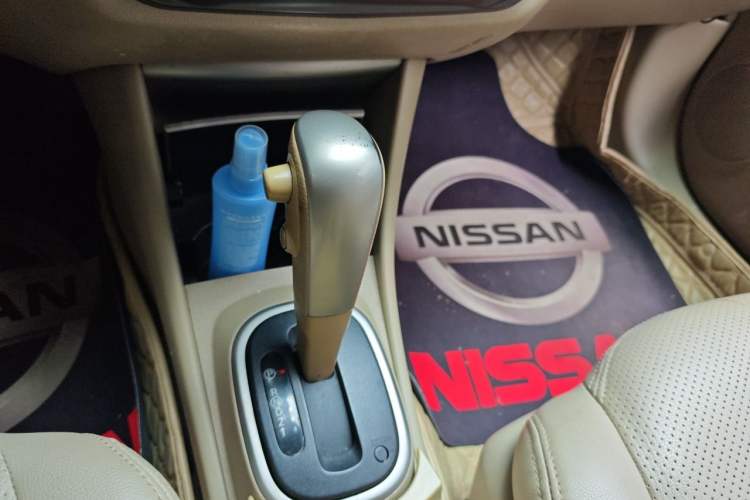 Used Nissan Sylphy 2016 1.6XE CVT Comfort Edition Gear Lever