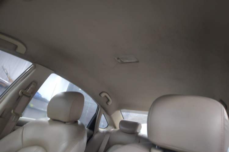 Used Nissan Sylphy 2016 Classic 1.6XE Automatic Comfort Edition Headliner