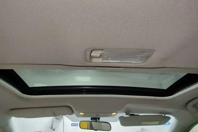 Used Nissan Sylphy 2016 1.6XV CVT Smart Enjoyment Version Headliner