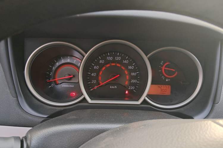 Used Nissan Sylphy 2016 Classic 1.6XE Manual Leading Edition Instrument Cluster
