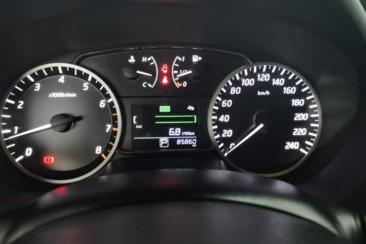 Used Nissan Sylphy 2016 1.6 XL CVT Deluxe Edition Instrument Cluster