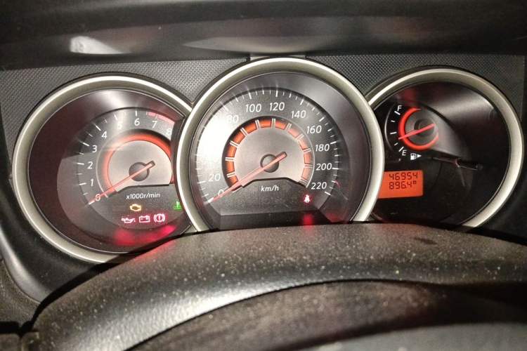 Used Nissan Sylphy 2016 Classic 1.6XE Manual Leading Edition Instrument Cluster