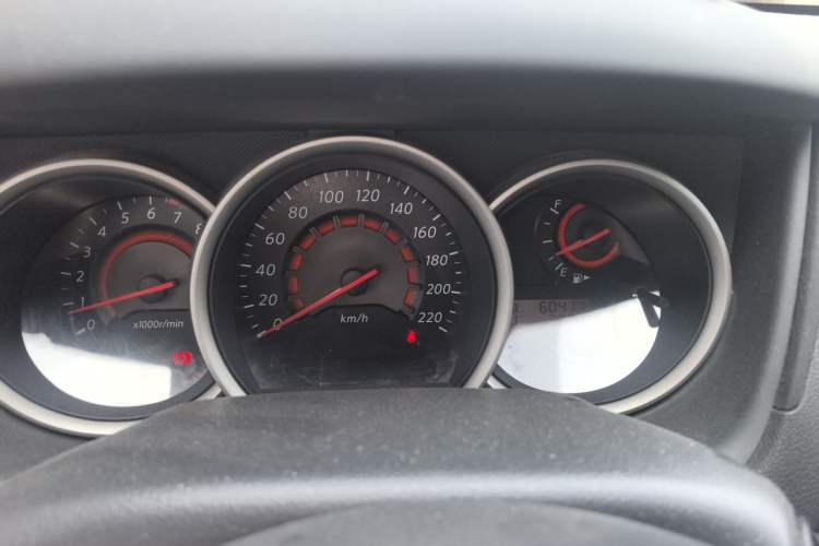 Used Nissan Sylphy 2016 Classic 1.6XE Automatic Leading Edition Instrument Cluster