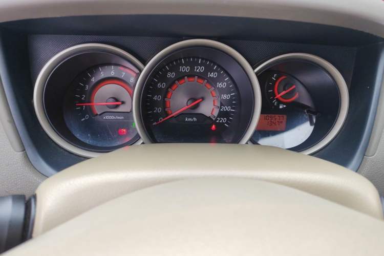 Used Nissan Sylphy 2016 Classic 1.6XE Automatic Comfort Edition Instrument Cluster