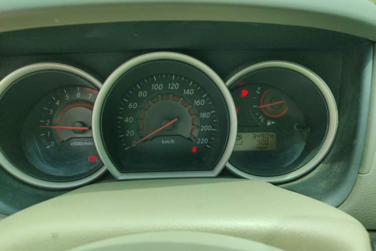 Used Nissan Sylphy 2016 Classic 1.6XE Automatic Leading Edition Instrument Cluster
