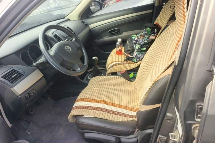 Used Nissan Sylphy 2016 Classic 1.6XE Manual Comfort Edition Left Front Seat