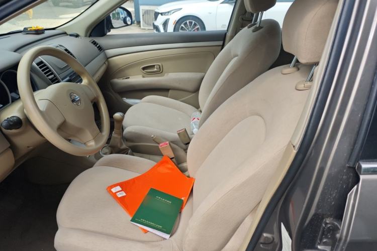 Used Nissan Sylphy 2016 Classic 1.6XE Manual Leading Edition Left Front Seat