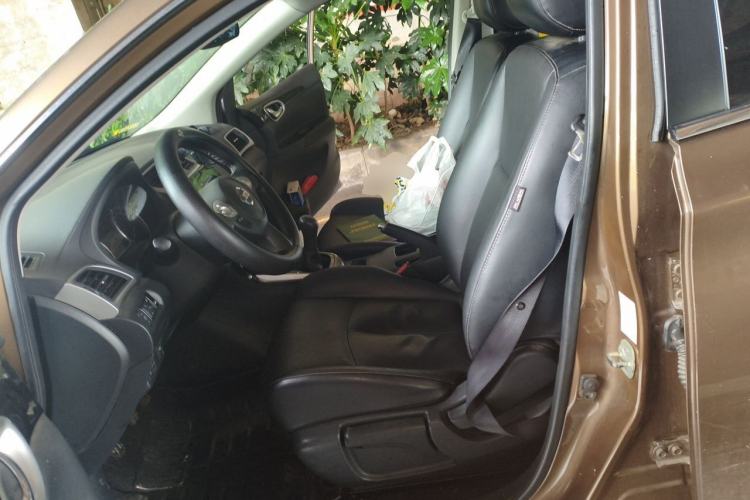 Used Nissan Sylphy 2016 1.6 XL Manual Luxury Edition Left Front Seat