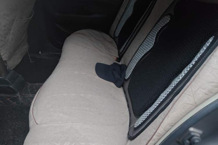 Used Nissan Sylphy 2016 Classic 1.6XE Manual Comfort Edition Left Rear Seat