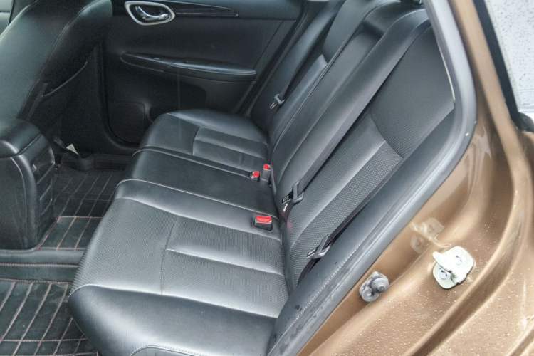 Used Nissan Sylphy 2016 1.6XV CVT Smart Enjoyment Version Left Rear Seat