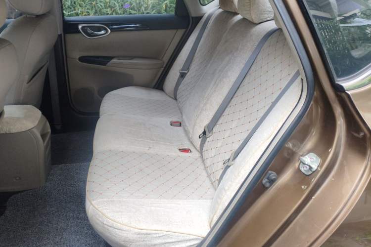 Used Nissan Sylphy 2016 1.6 XL CVT Deluxe Edition Left Rear Seat