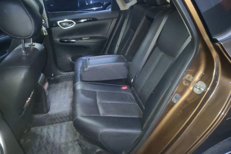 Used Nissan Sylphy 2016 1.6XV CVT Smart Enjoyment Version Left Rear Seat