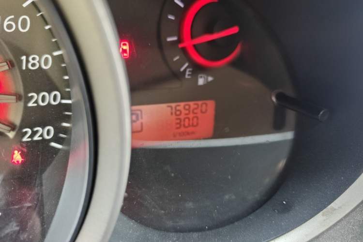 Used Nissan Sylphy 2016 Classic 1.6XE Automatic Leading Edition Odometer Close Up