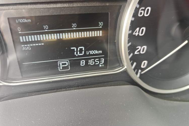 Used Nissan Sylphy 2016 1.6 XL CVT Deluxe Edition Odometer Close Up