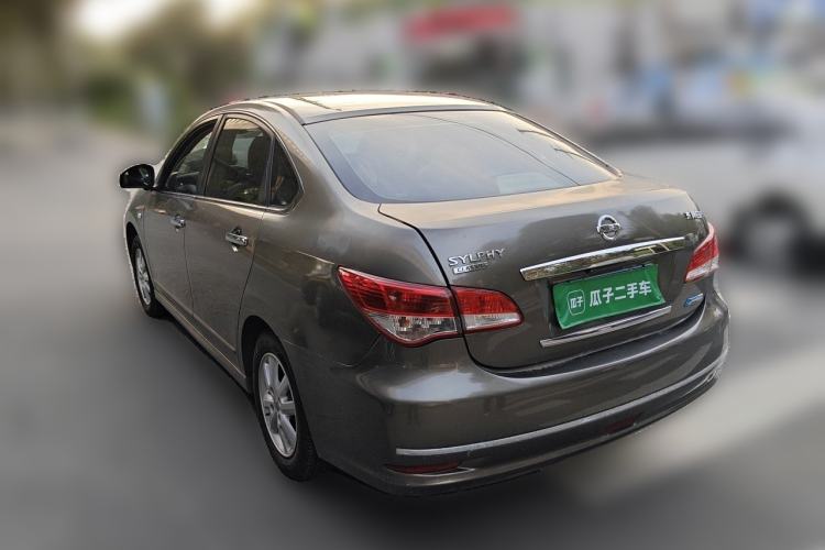 Used Nissan Sylphy 2016 Classic 1.6XE Manual Leading Edition Rear Left 45 Deg