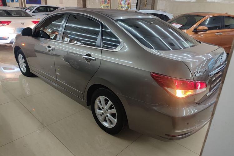Used Nissan Sylphy 2016 Classic 1.6XE Manual Leading Edition Rear Left 45 Deg