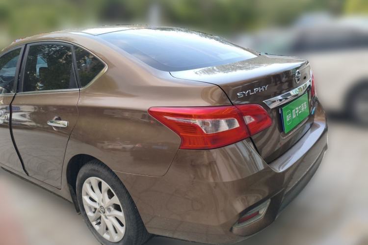 Used Nissan Sylphy 2016 1.6 XL CVT Deluxe Edition Rear Left 45 Deg