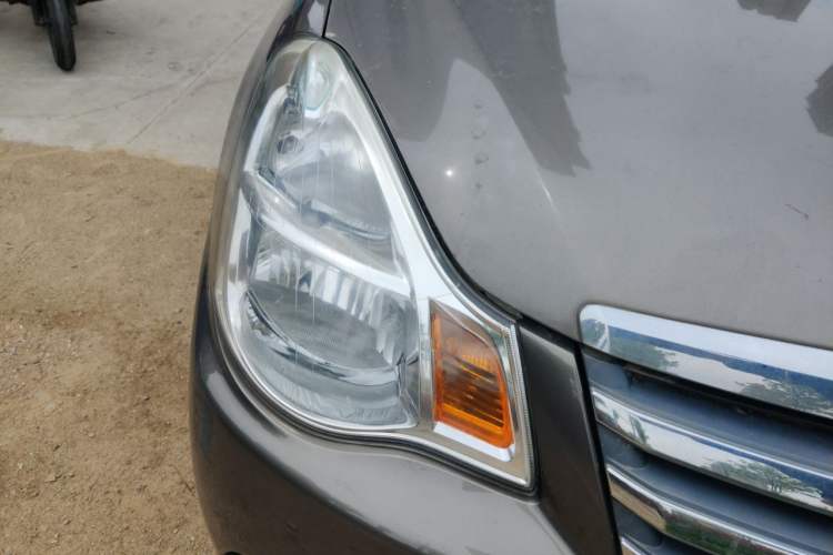 Used Nissan Sylphy 2016 Classic 1.6XE Automatic Leading Edition Right Front Headlight