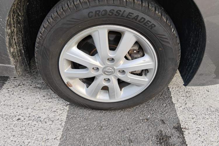 Used Nissan Sylphy 2016 Classic 1.6XE Manual Leading Edition Right Front Wheel Hub
