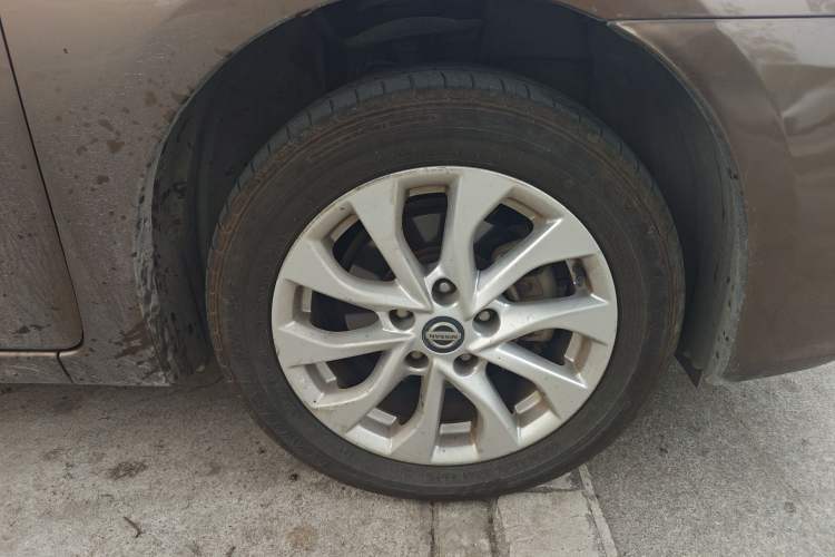 Used Nissan Sylphy 2016 1.6 XL CVT Deluxe Edition Right Front Wheel Hub