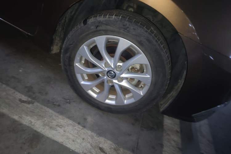 Used Nissan Sylphy 2016 1.6XV CVT Smart Enjoyment Version Right Front Wheel Hub