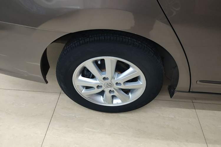 Used Nissan Sylphy 2016 Classic 1.6XE Manual Leading Edition Right Rear Wheel Hub