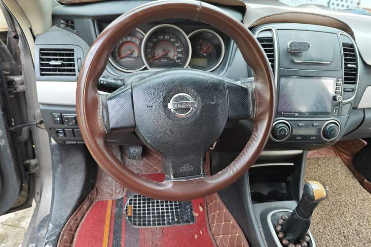 Used Nissan Sylphy 2016 Classic 1.6XE Manual Comfort Edition Steering Wheel